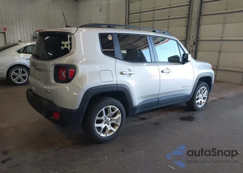 2018 Jeep Renegade Latitude 4X4 из США, поврежденный, VIN ZACCJBBB2JPG94920